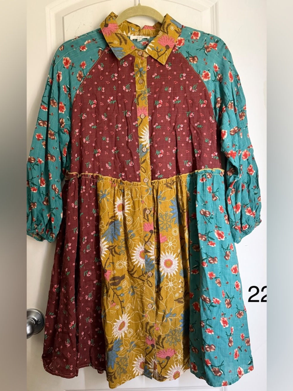 easel shift knee-length Multicolor Floral Patchwork Button-Front Dress S boho